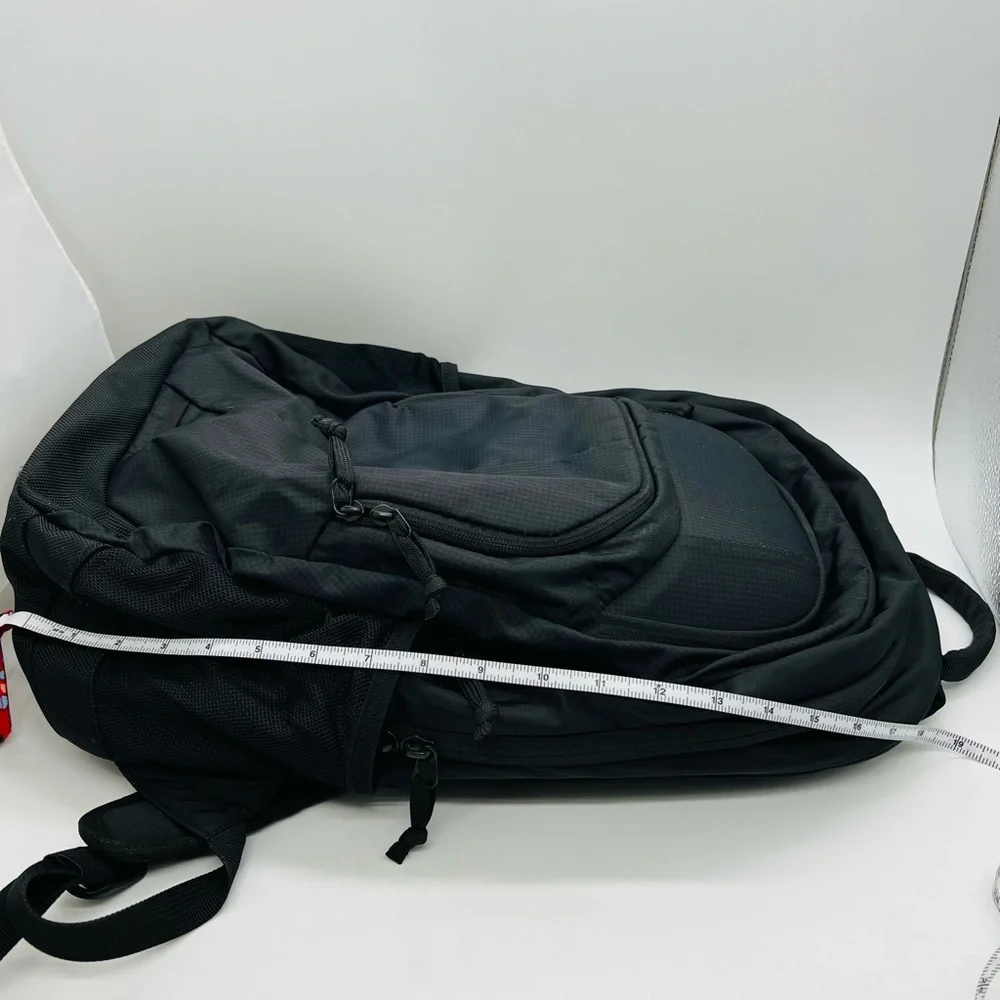 Thule Black Men's Backpack with White Logo